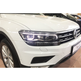LED светодиодные фары VW Tiguan 2017